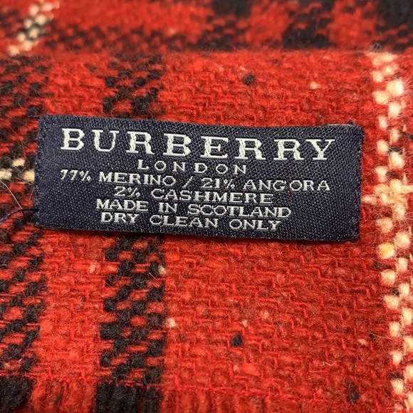 Burberry Red Plaid Scarf - NWOT - Picture 2 of 4